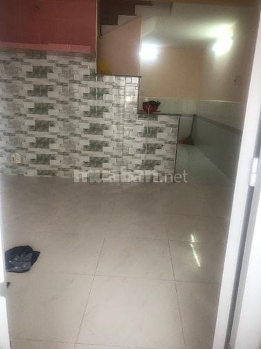 CHO THUÊ NHÀ HẺM 338 CHIẾN LƯỢC. NHÀ HẺM 445 TÂN HOÀ ĐÔNG 