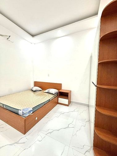 Cần bán nhà gấp để đi Mỹ, sổ hồng riêng đã hoàn công