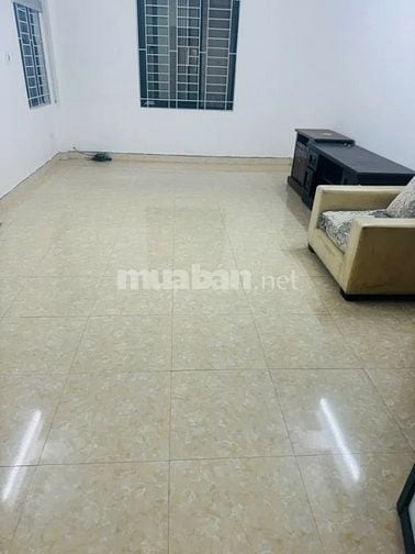 Bán nhà 4 tầng x 35m2 Ngọc Hồi, ngõ ô tô thông, giá chỉ 5.8 tỷ