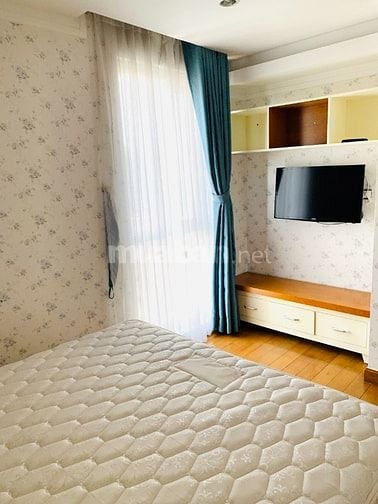 Bán căn hộ chung cư Đất Phương Nam, Bình Thạnh, 141m2, 3PN, 6.2 tỷ,SH