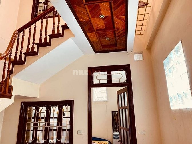 NHANH! NHÀ ĐẸP 5 TẦNG 38M2 MT 3,8M PHỐ CÁT LINH, 30M RA PHỐ CHỈ 7,3 TỶ