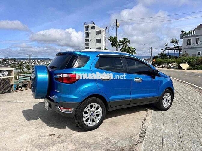 Ford EcoSport 2015 Titanium 1.5L AT - 120000 km