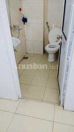 PHÒNG TRỌ BAN CÔNG TO VẬT VÃ – KHÔNG CHUNG CHỦ – TRUNG TÂM CẦU GIẤY
