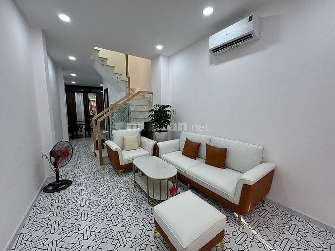 2 lầu full n.thất ccấp hẻm 2 ôtô 7 chỗ tránh nhau khu VIP Đặng Văn Ngữ