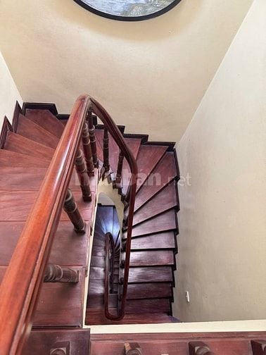 Chính chủ nhờ Môi giới bán Nhà 4 tầng mặt ngõ phố Vip Võng Thị Tây Hồ 