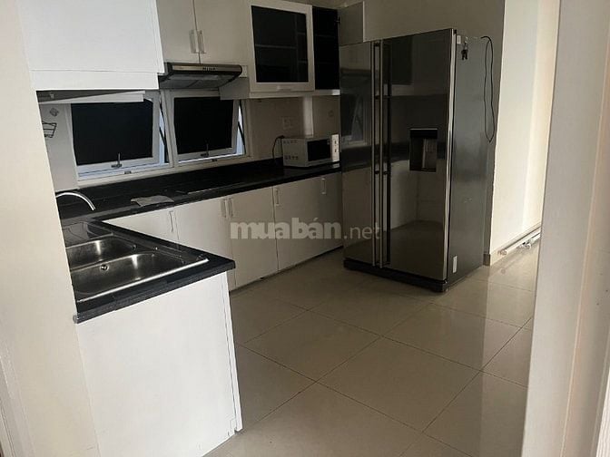 Gia đình cần bán căn hộ cao cấp Satra Eximland – 120m², 3PN, tầng 6 