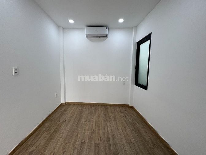 2 lầu full n.thất ccấp hẻm 2 ôtô 7 chỗ tránh nhau khu VIP Đặng Văn Ngữ