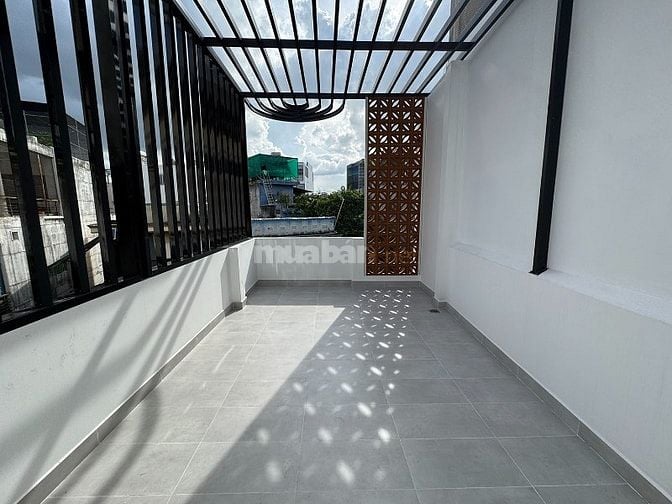 2 lầu full n.thất ccấp hẻm 2 ôtô 7 chỗ tránh nhau khu VIP Đặng Văn Ngữ