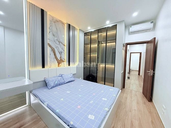 Nhà Đẹp, Ngõ Hoà Bình 7, Hai Bà Trưng 40m, 4 tầng, mt 3.3m, giá 9.5 tỷ