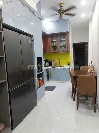 Nhà bán Thành Thái, Q10. diện tích: 3m x 22m