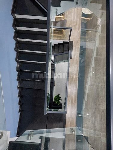 Nhà bán Thành Thái, Q10. diện tích: 3m x 22m
