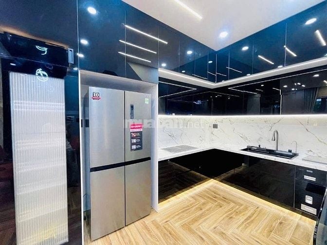Cần tiền bán gấp nhà Phạm Thị Quy, Phú Xuân, Nhà Bè. Chỉ 1,65tỷ. Hẻm6m