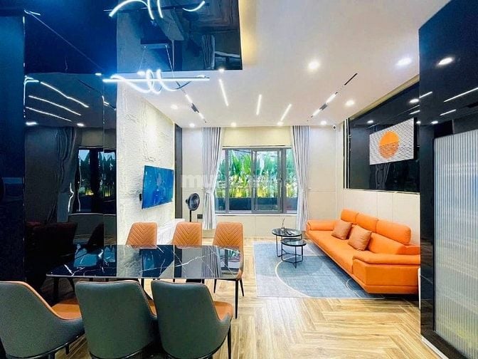 Cần tiền bán gấp nhà Phạm Thị Quy, Phú Xuân, Nhà Bè. Chỉ 1,65tỷ. Hẻm6m