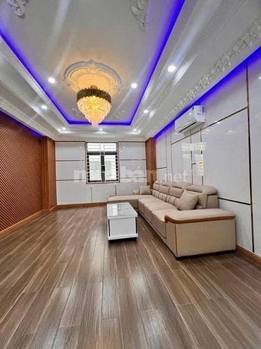 Bán gấp nhà ở đường Nguyễn Duy Trinh, phường Long Trường, Thủ Đức, giá