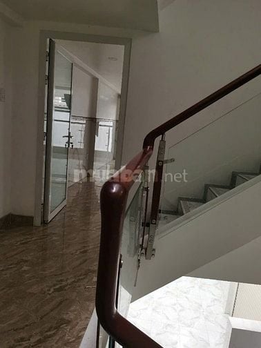 Bán Nhà MT Lý Nam Đế p7 q11, khu kinh doanh sầm uất