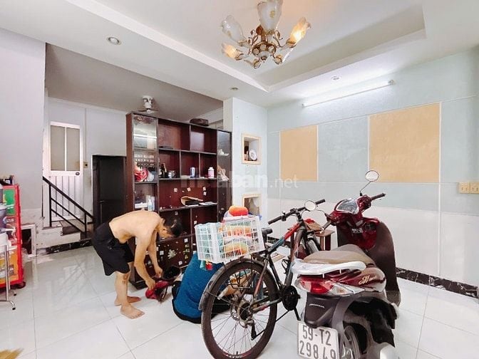 Bán nhà hẻm xe hơi đường số 10 Phường Tân Quy Quận 7. giá 5,8 tỷ 