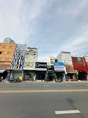 Mặt tiền đường Phan Đình Phùng 7 x 28m giá sốc 42 tỷ