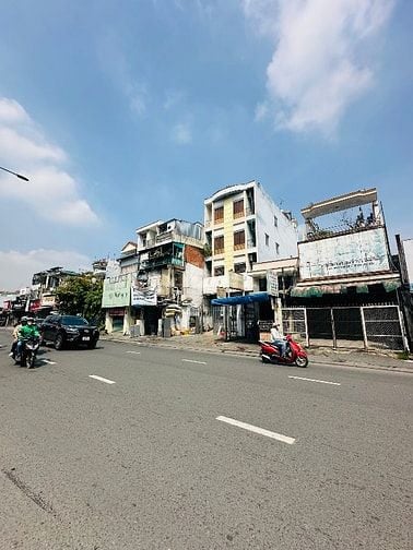 Mặt tiền đường Xô Viết Nghệ Tĩnh 6 x 18m 2 lầu chỉ 18.8 tỷ