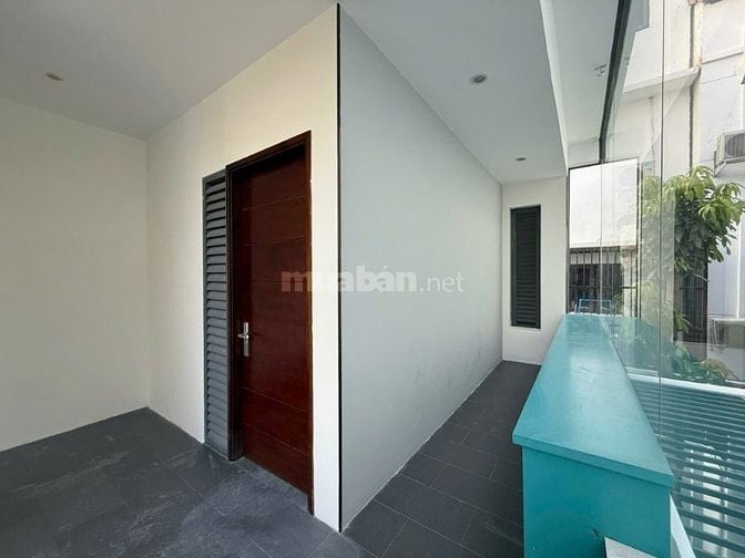Bán biệt thự khu Bộ công an đường Nguyễn Văn Quỳ , P Phú Thuận Q7