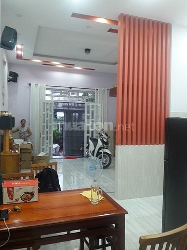 Bán nhà hẻm 9m có vỉa hè đường 22 phường Linh Đông giá hơn 7 tỷ
