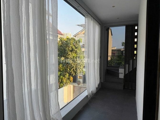 Bán biệt thự khu Bộ công an đường Nguyễn Văn Quỳ , P Phú Thuận Q7