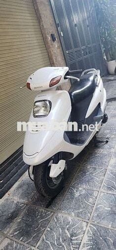 Honda spacy 125 màu trắng chính chủ biển Hà Nội