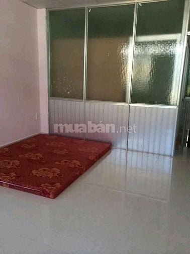 Kẹt tiền bán nhà Lò Gốm, p.8, Quận 6. Giá 1,88 tỷ/48m2, hẻm xe hơi 5m