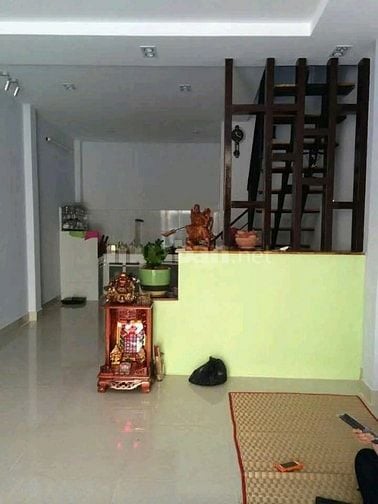 Kẹt tiền bán nhà Lò Gốm, p.8, Quận 6. Giá 1,88 tỷ/48m2, hẻm xe hơi 5m