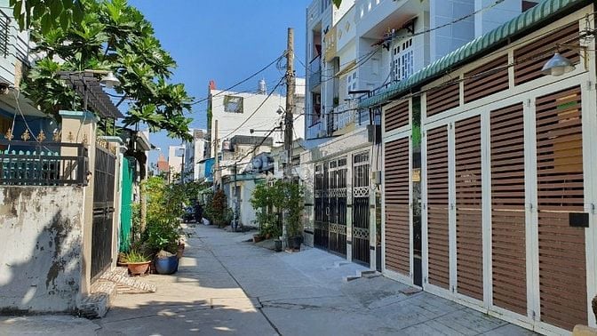 Bán nhà siêu rộng đường Tên Lửa nối dài, Q. Bình Tân 6x15m, DTSD 160m2