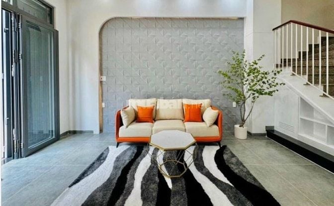 CÔ NGA VỀ QUÊ BÁN NHÀ NGUYỄN THÁI SƠN GÒ VẤP CHO THUÊ 14TR GIÁ 2.2 TỶ