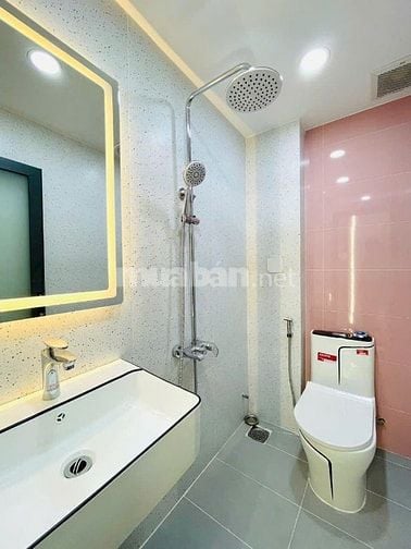CÔ LINH ĐI NƯỚC NGOÀI BÁN GẤP NHÀ ĐÀO DUY ANH P9 PHÚ NHUẬN GIÁ 2.8 TỶ.