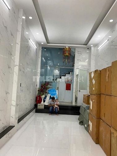 Bán nhà mặt tiền Kinh Dương Vương, P.12, Q.6 giá 12 tỷ
