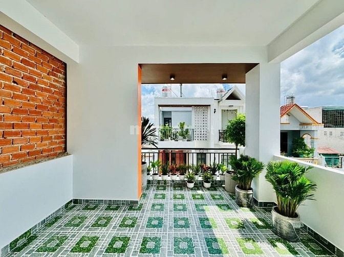 Ngộp bank bán gấp nhà Huỳnh Tấn Phát, Tân Thuận Đông, Q7.Chỉ 2,2tỷ.