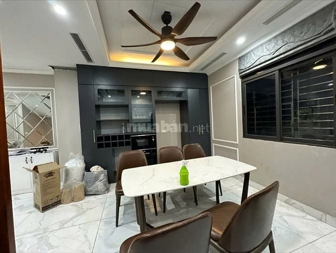 Chính chủ bán nhà liền kề 5 tầng Mỗ Lao - Hà Đông