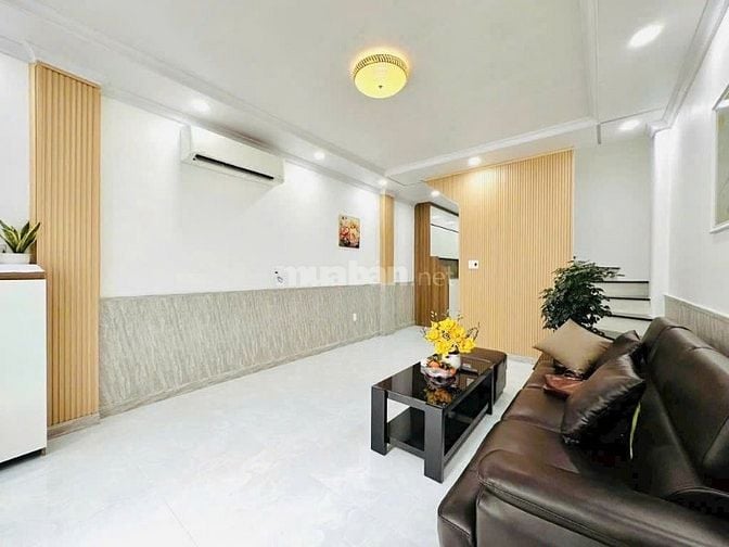 Nhà đẹp Thích Quảng Đức, Quận Phú Nhuận / 56m2 / 2 tỷ 100 triệu / SHR