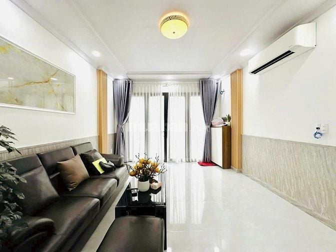 Nhà đẹp Thích Quảng Đức, Quận Phú Nhuận / 56m2 / 2 tỷ 100 triệu / SHR