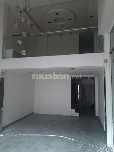 Bán hoặc cho thuê nhà mặt tiền, căn góc 2  mặt tiền