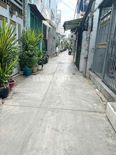 Nhà 2 tầng Bùi Minh Trực P5 Q8