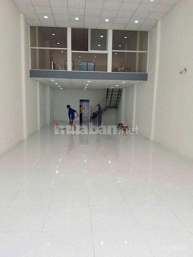 Cho thuê nhà mặt tiền Hòa Bình P.5, Q11 giá 40tr 