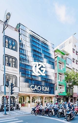 ❇️❇️ Cho Thuê Nhà Mặt Tiền: 221-223-225 Lý Tự Trọng - Quận 1 - 12x20m