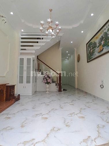 🏡 CHO THUÊ NHÀ MẶT TIỀN ĐƯỜNG XE HƠI – DƯƠNG BÁ TRẠC, P.1, Q.8 