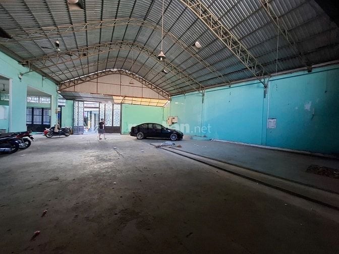 BÁN GẤP NHÀ MẶT TIỀN BÌNH TÂN GIÁP TÂN PHÚ – NGANG 15M – NỞ HẬU 23M –