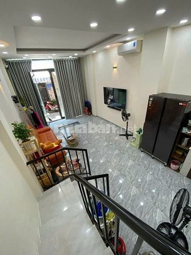 Cần tiền bán gấp nhà Đường Số Bình trị đông Bình tân