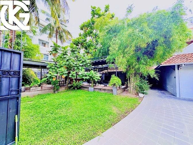 ❇️❇️ Cho Thuê Biệt Thự HXH: Nguyễn Ư Dĩ - Quận 2 - 30x34m, 2 tầng