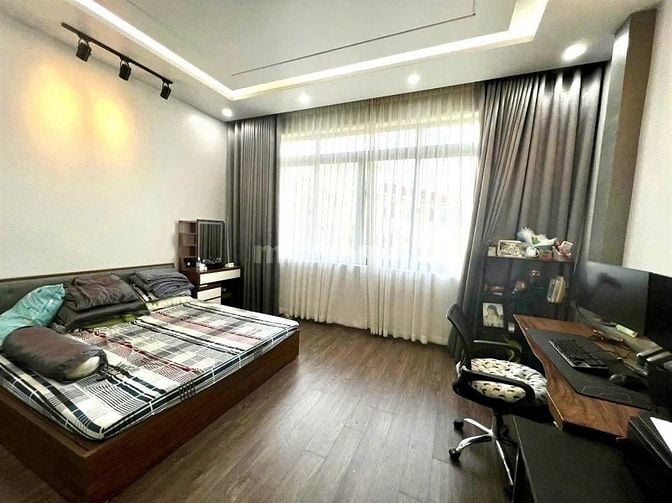 Bán nhà BTCT kiên cố đường Lam Sơn, Bình Thạnh. Giao Phan Đăng Lưu