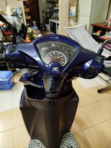 Bán xe Honda Vision màu xanh đời 2018, biển số TP 