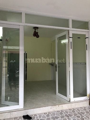 Cho thuê nhà hẻm 4m(XH) Phạm Văn Bạch, P.15, Q.T.Bình, giá 8.5tr