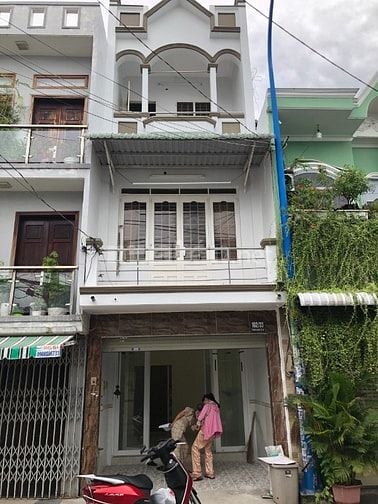 Cho thuê nhà hẻm 4m(XH) Phạm Văn Bạch, P.15, Q.T.Bình, giá 8.5tr