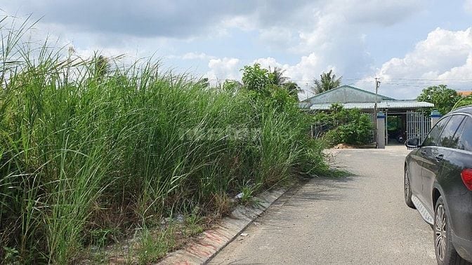 Bán đất khu DC Xã Long Hòa, Cần Đuớc, Long An DT: 4,5m x 18m, 9m x 18m