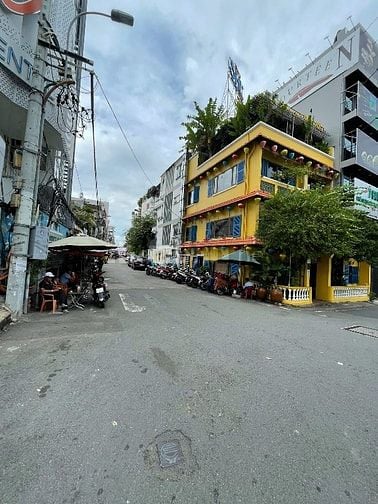 2 Mặt Hẻm Xe Hơi Cao Thắng,Ngang 4,05m 5Tầng,Giáp Q3 Ngay Cầu Công Lý